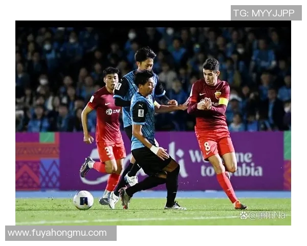 全新赛事对决:顶级球员激战激烈赛场,谁将笑到最后夺冠?