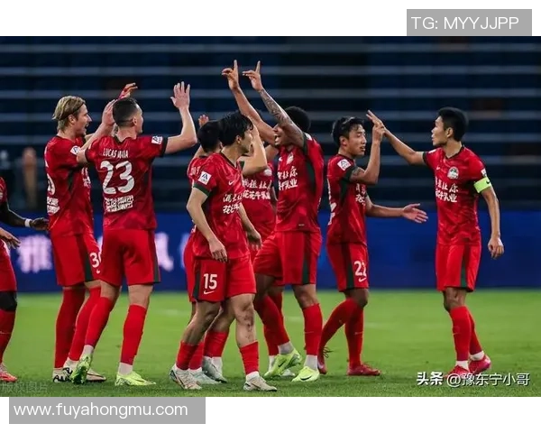 河南队奋勇拼搏迎接新赛季 持续发力力争足球崛起新篇章