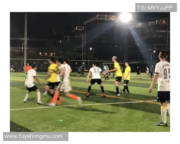 绿茵激情燃烧青春梦想世界足球盛宴点亮未来之路